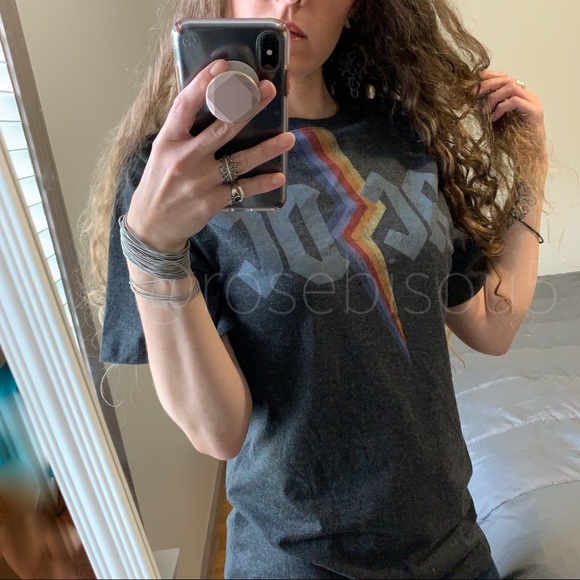 ⚡️🆕Rose Gold + Black Enamel Lightning Bolt Studs - Picture 2 of 7